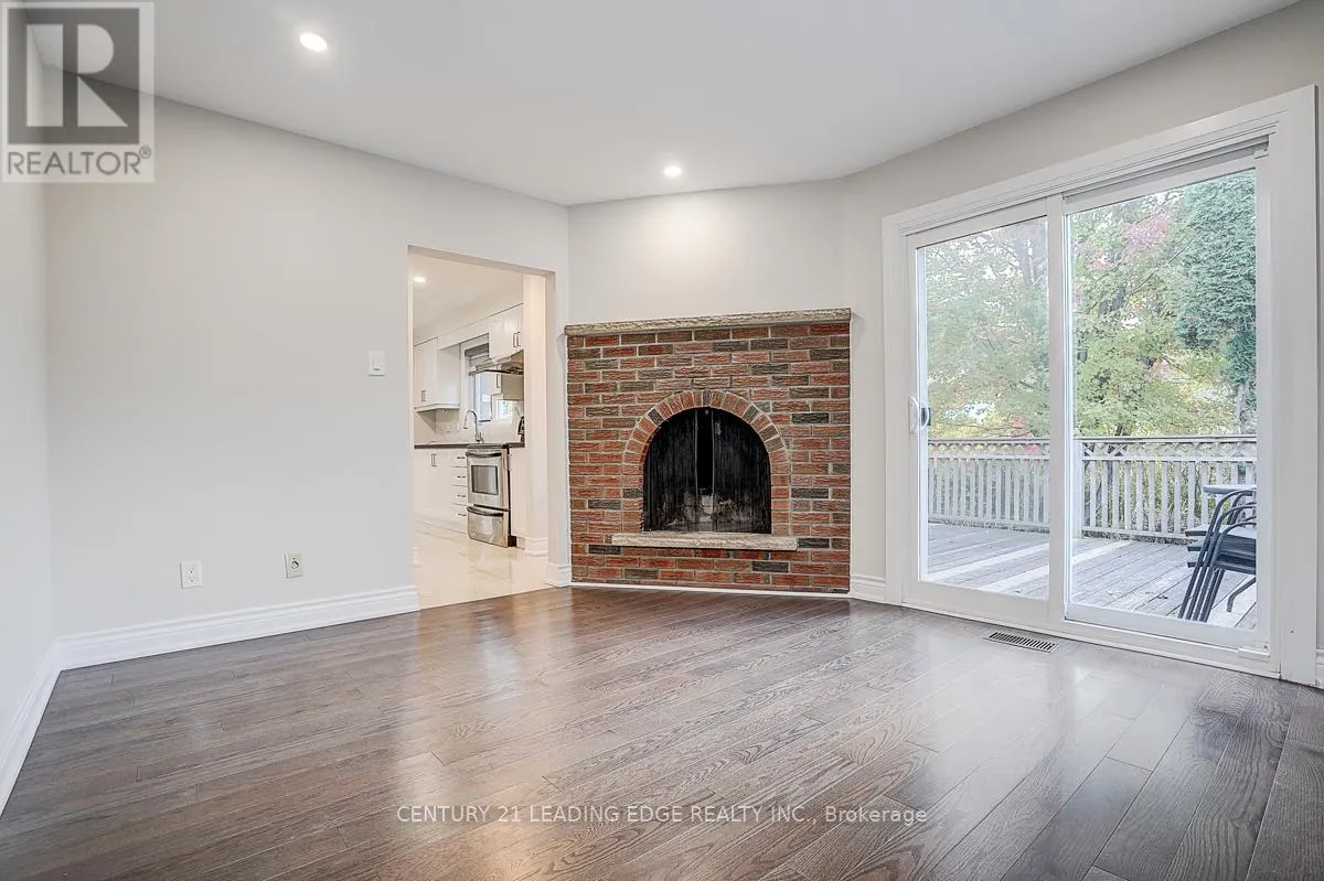 83 SOUTHDALE DRIVE