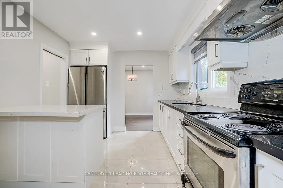 83 SOUTHDALE DRIVE