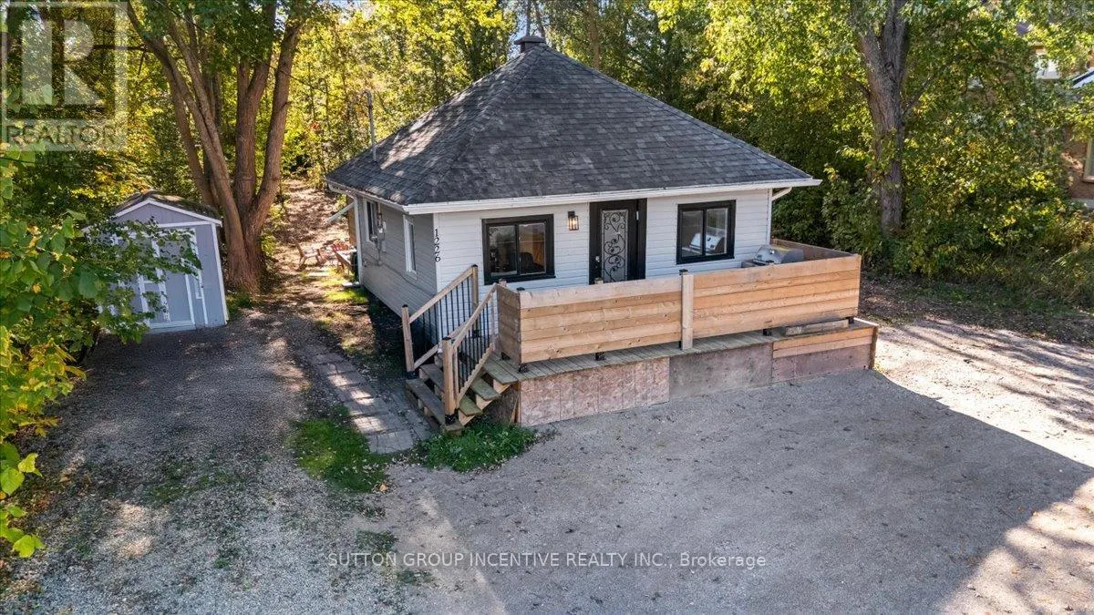 1226 MAPLE ROAD