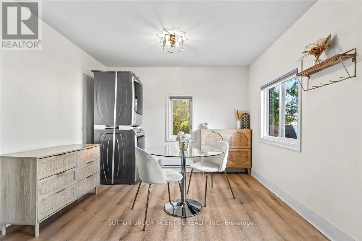 1226 MAPLE ROAD