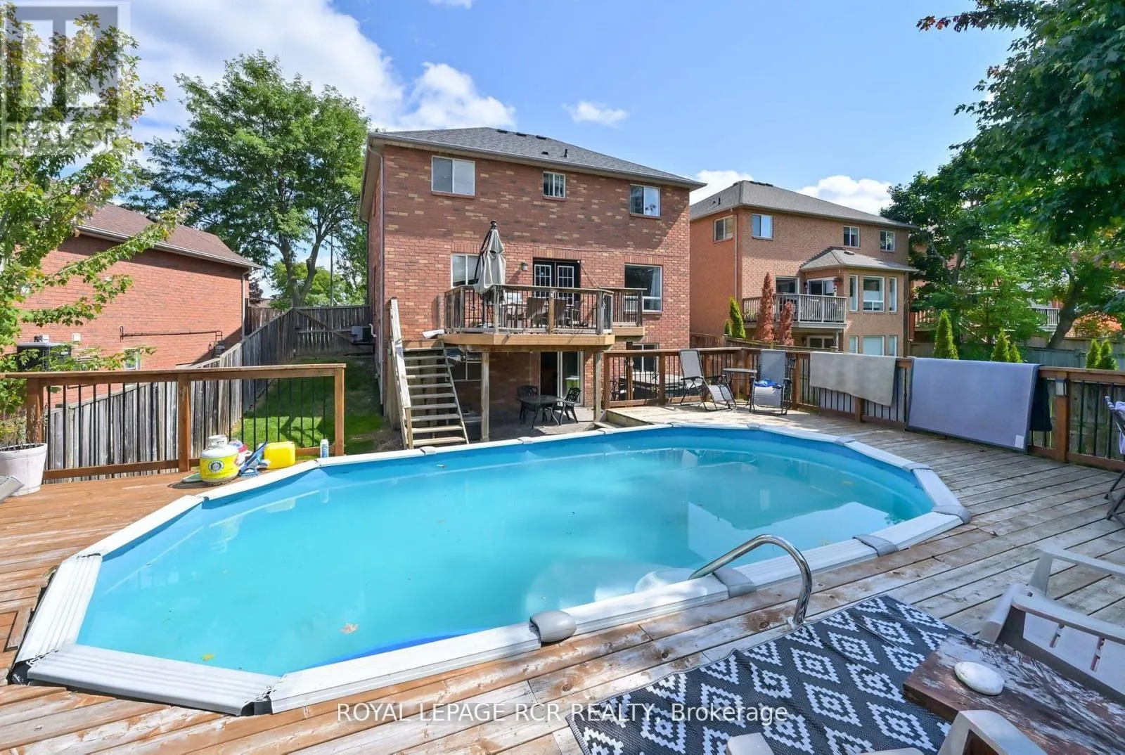 22 COBURN CRESCENT