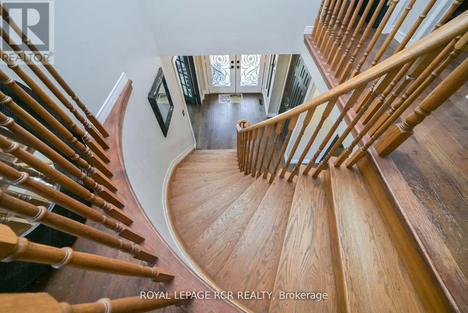 22 COBURN CRESCENT