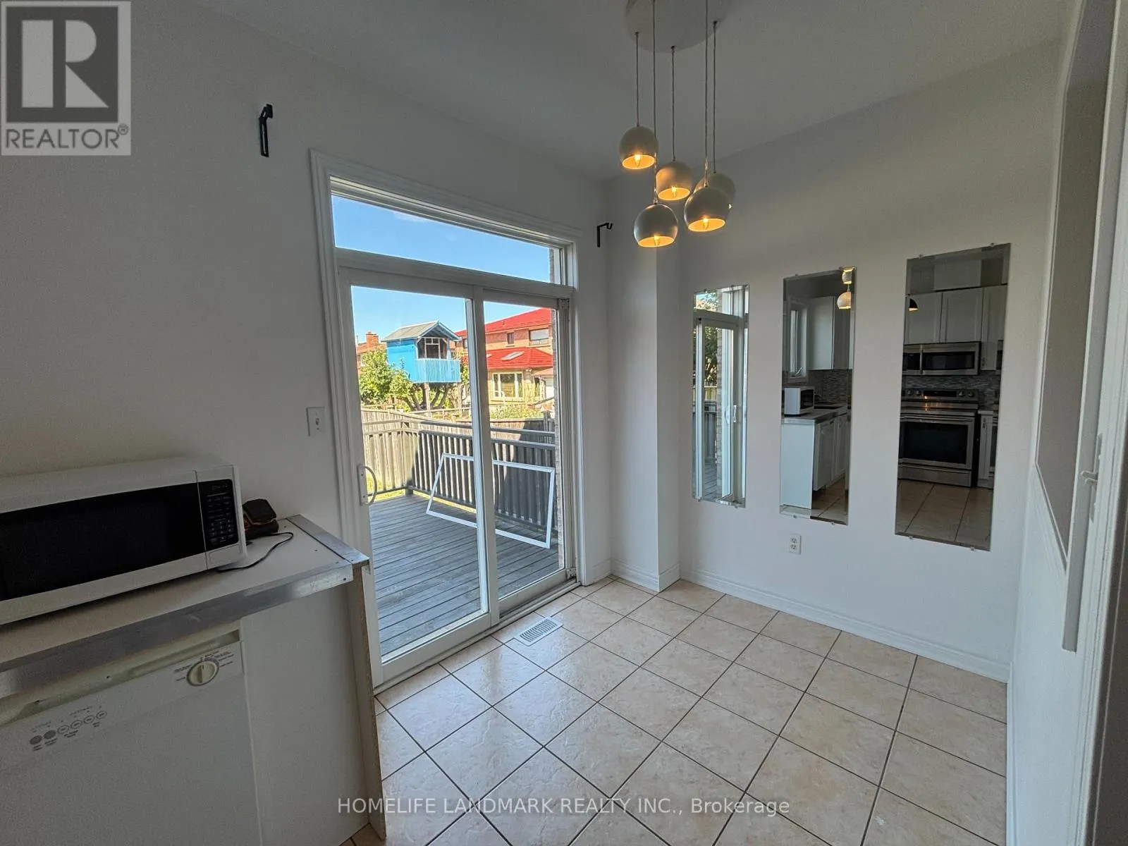 312 TALL GRASS TRAIL