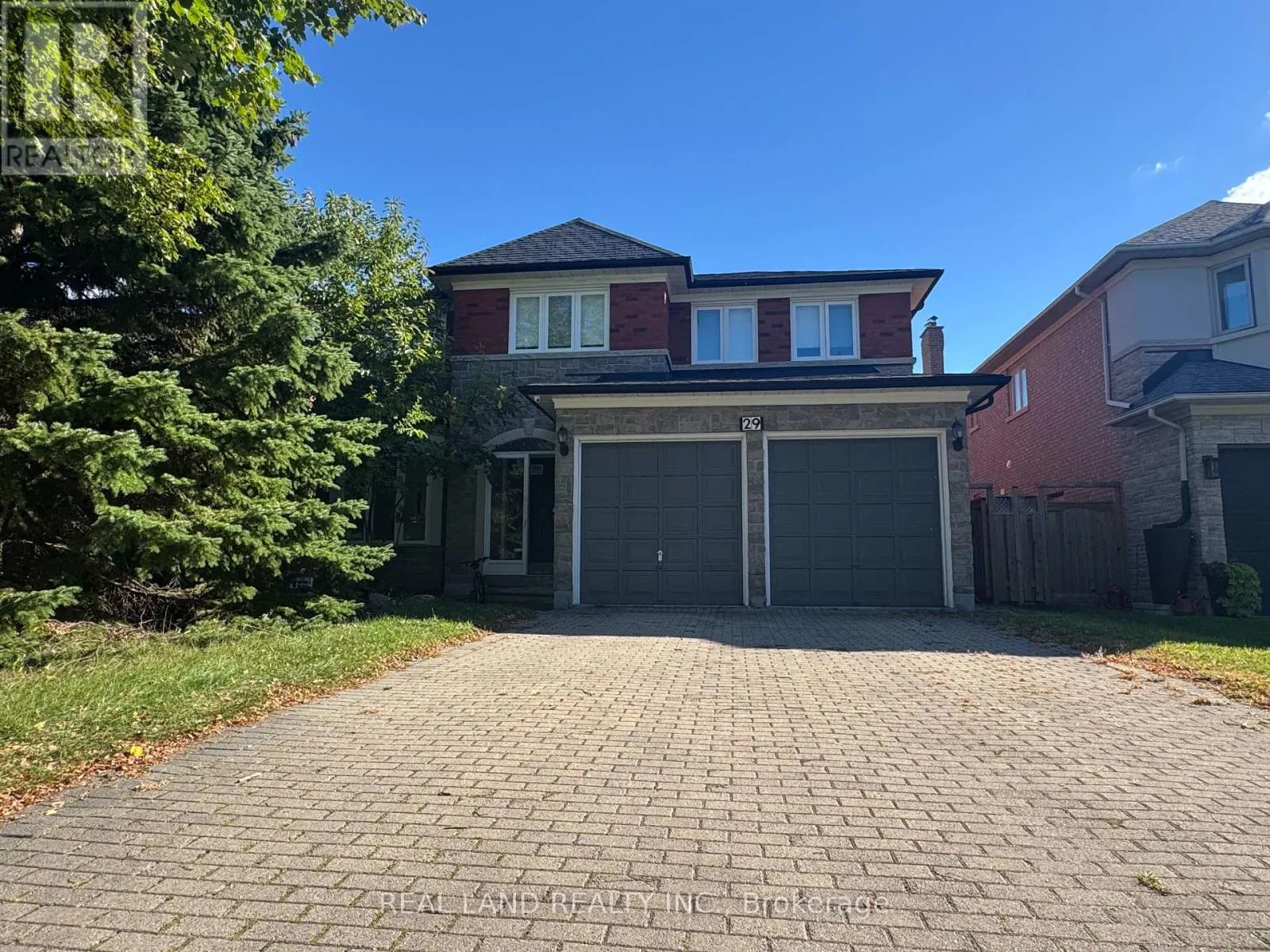29 MAYFAIR COURT