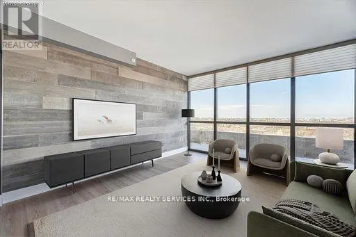 2902 - 2900 HIGHWAY 7 ROAD