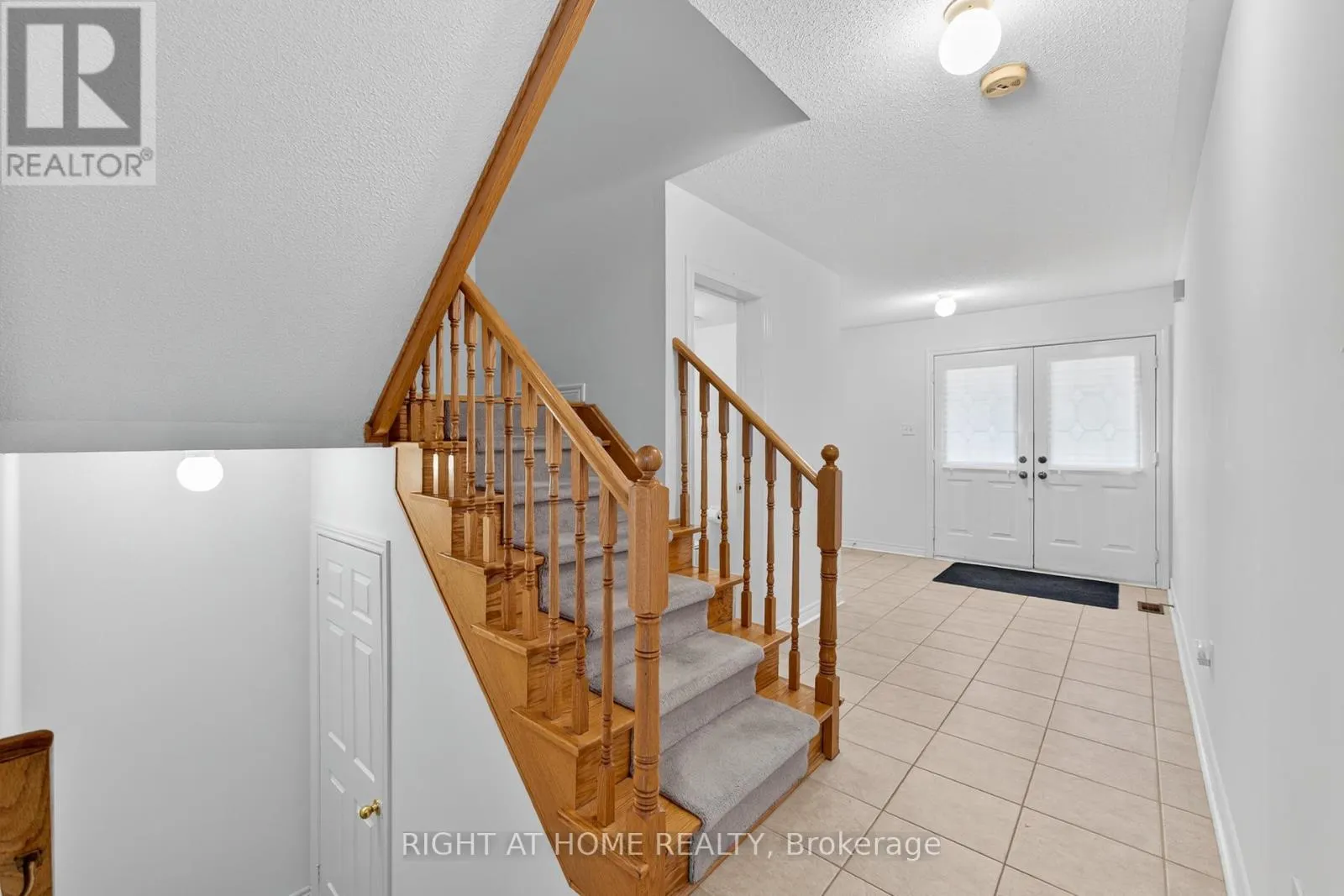 152 WESTWAY CRESCENT