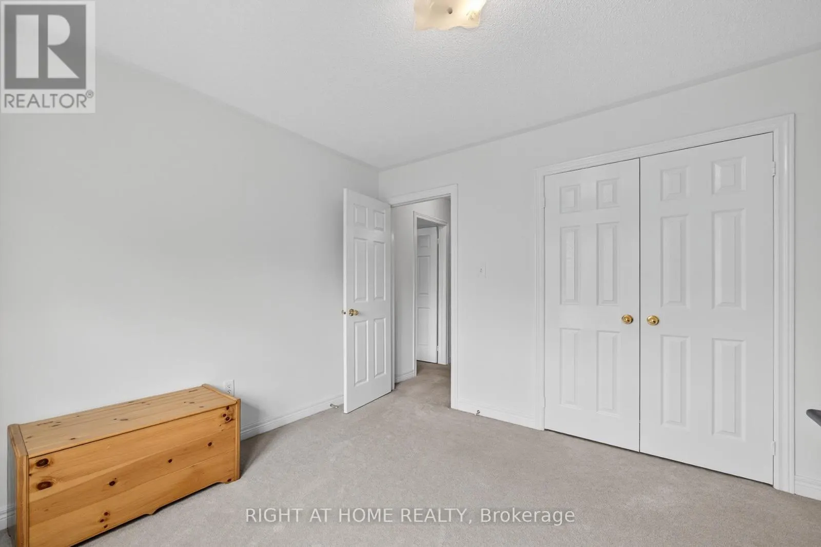 152 WESTWAY CRESCENT