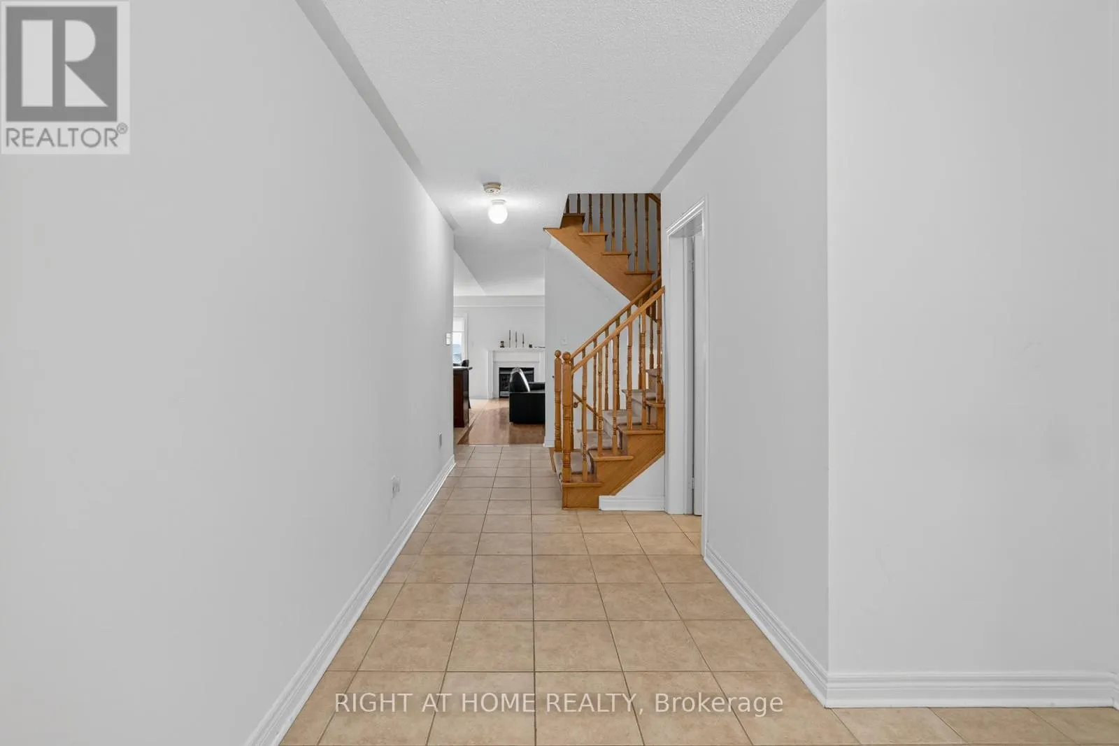 152 WESTWAY CRESCENT
