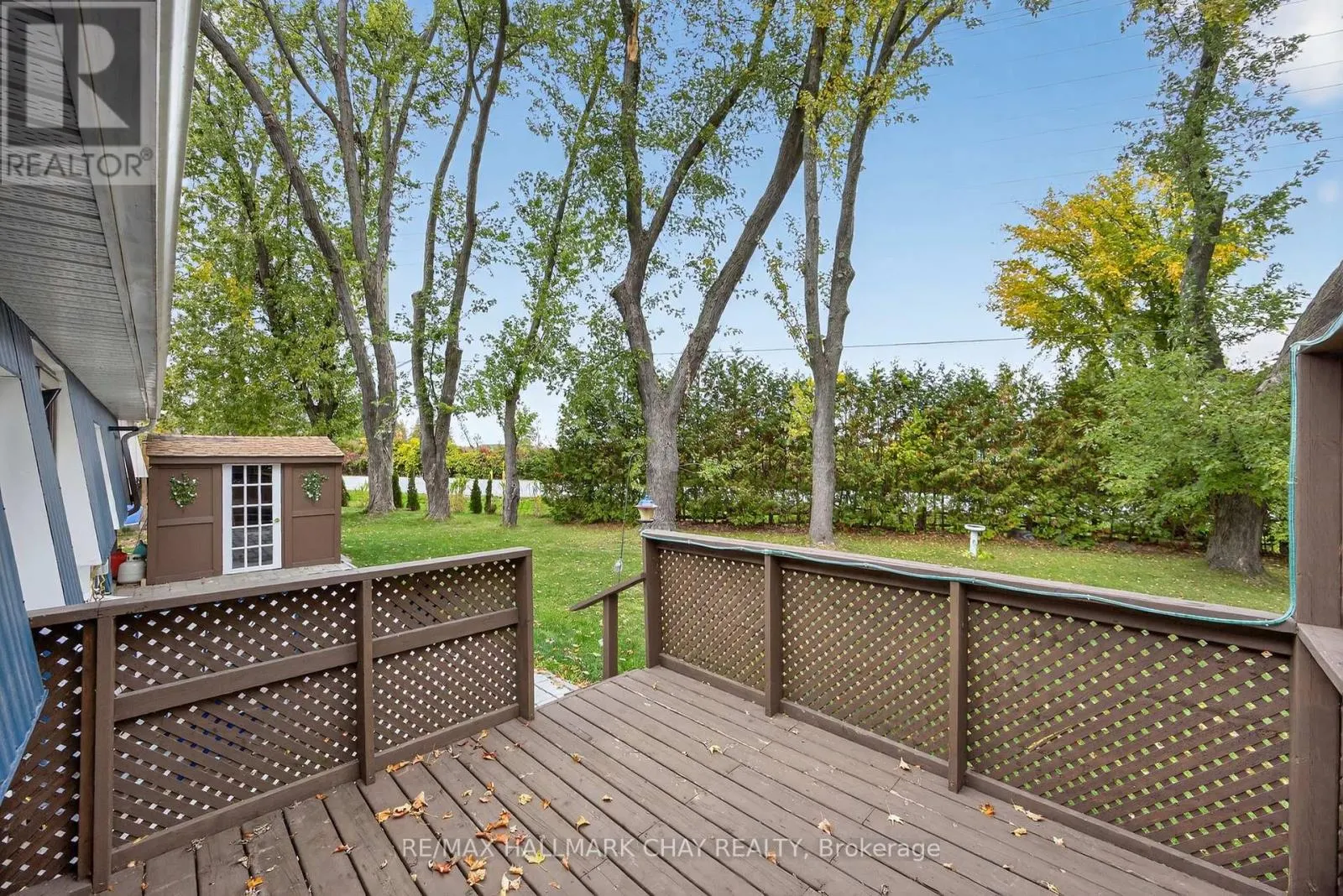 9 LOCUST HILL COURT