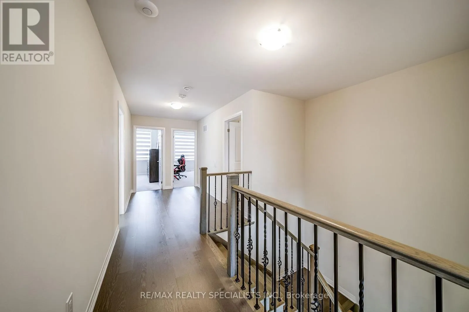 1698 CORSAL COURT