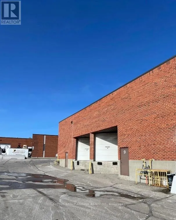 9 & 10 - 271 AMBER STREET