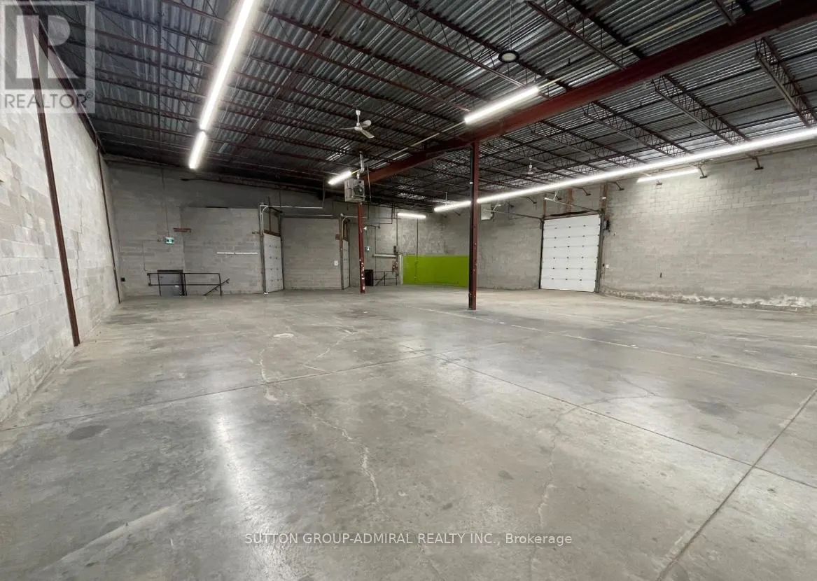 9 & 10 - 271 AMBER STREET