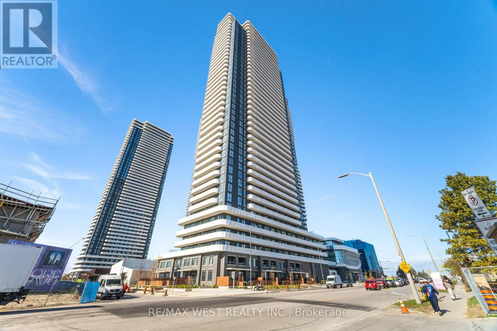 106 - 28 INTERCHANGE WAY