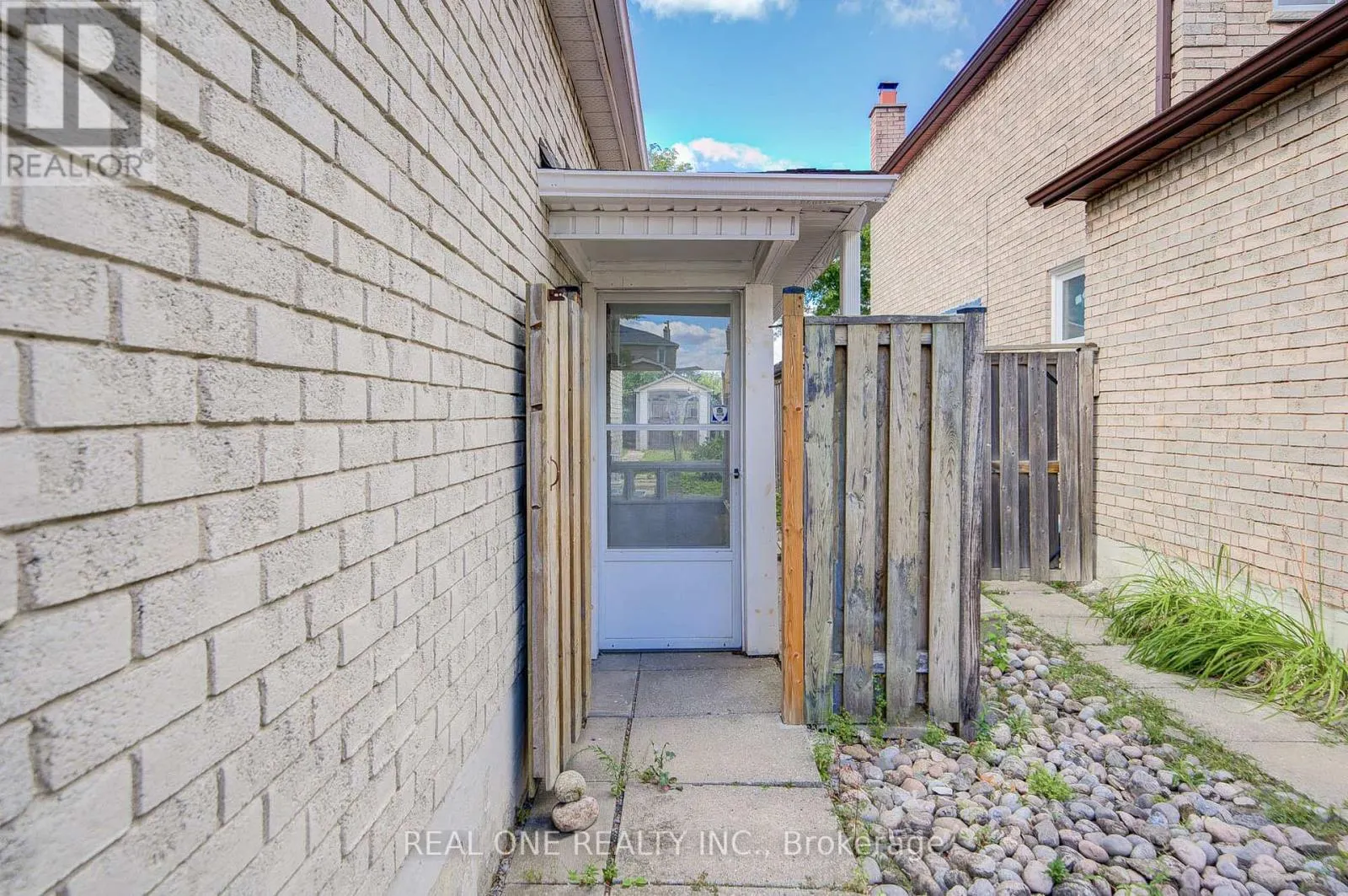 58 ELSON STREET