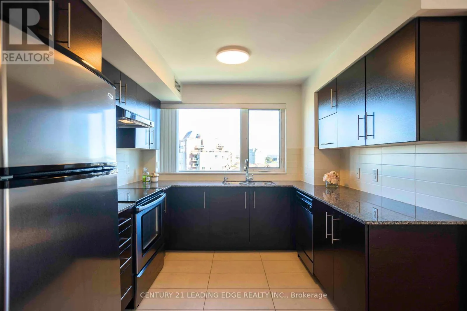 1011 - 233 SOUTH PARK ROAD