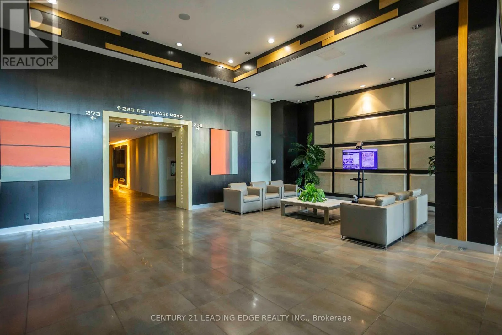 1011 - 233 SOUTH PARK ROAD