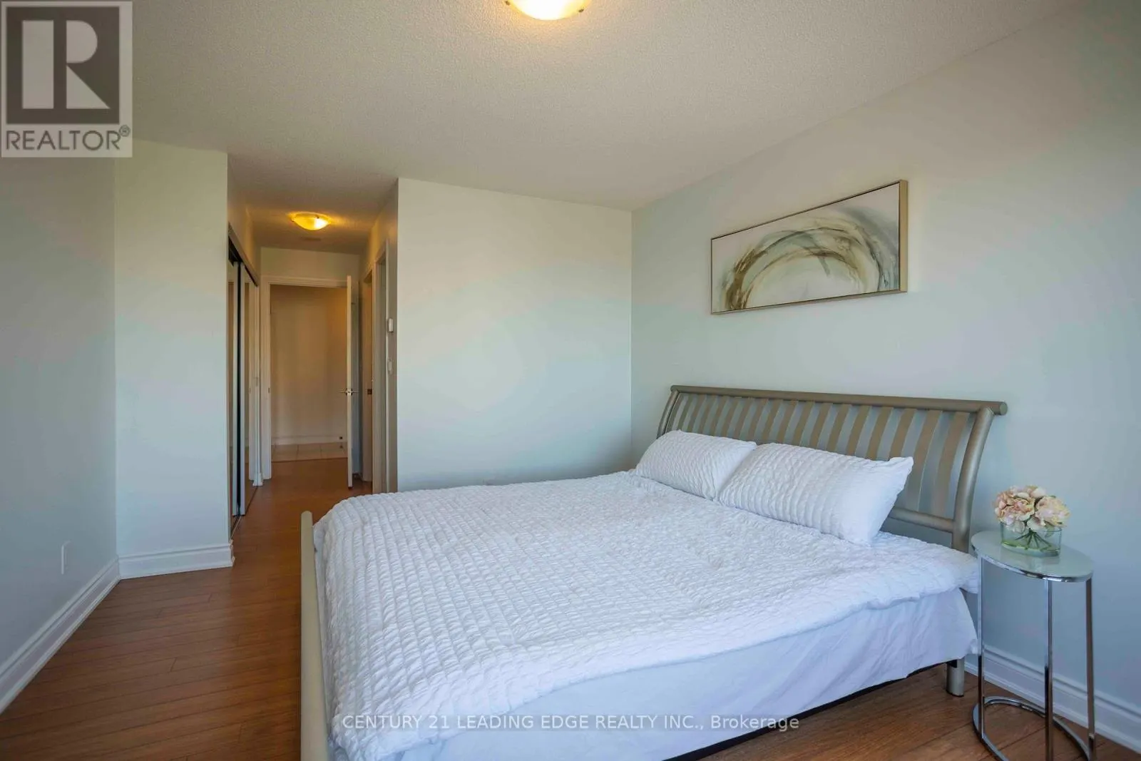 1011 - 233 SOUTH PARK ROAD