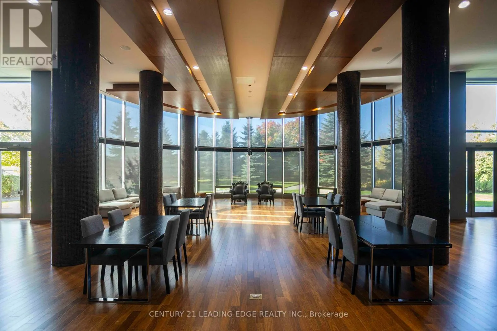 1011 - 233 SOUTH PARK ROAD