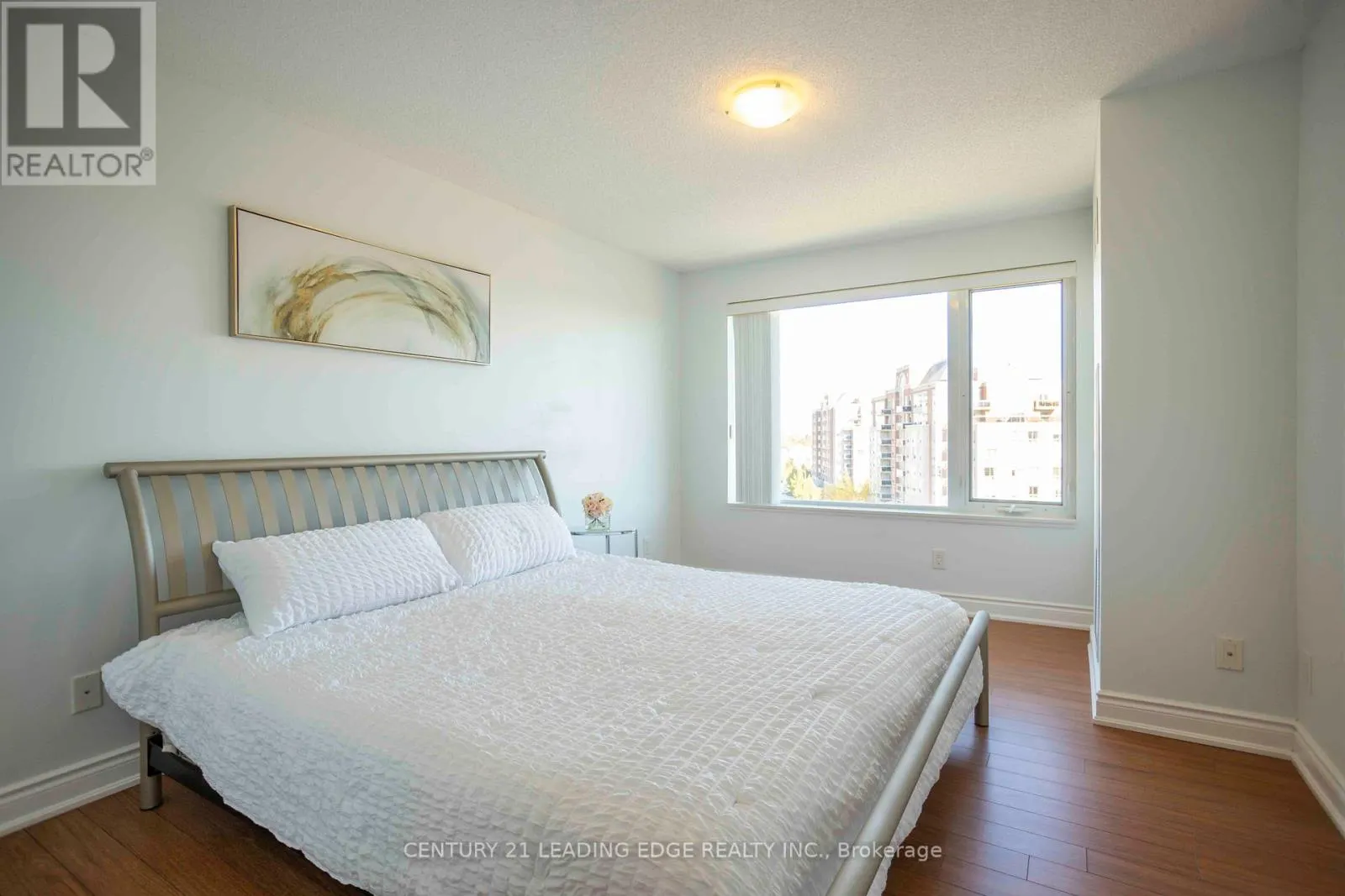 1011 - 233 SOUTH PARK ROAD