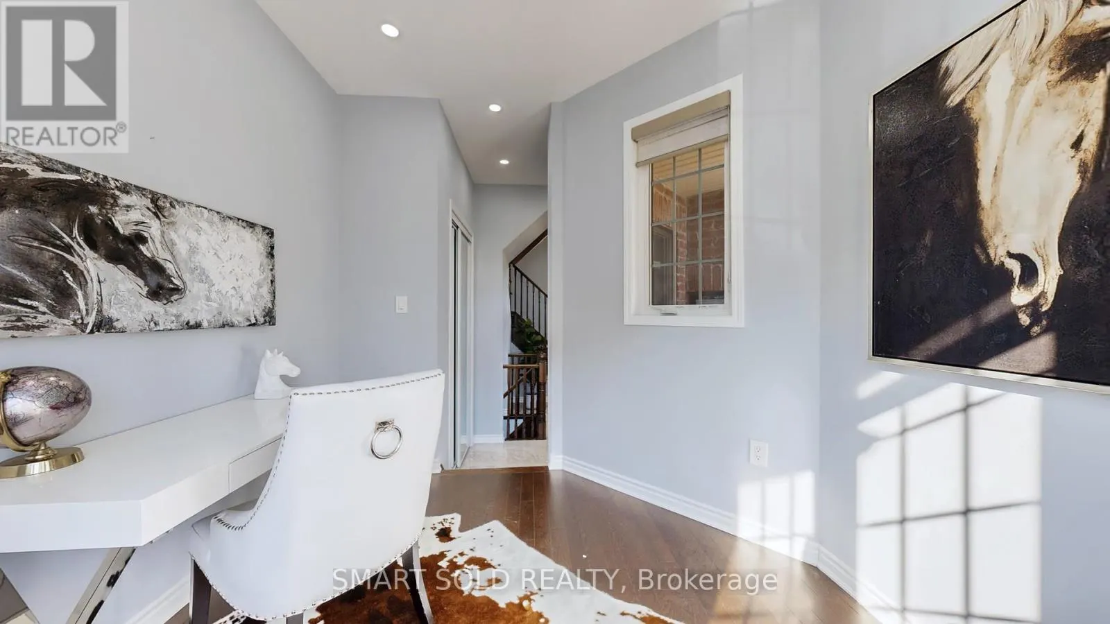 8 CASELY AVENUE