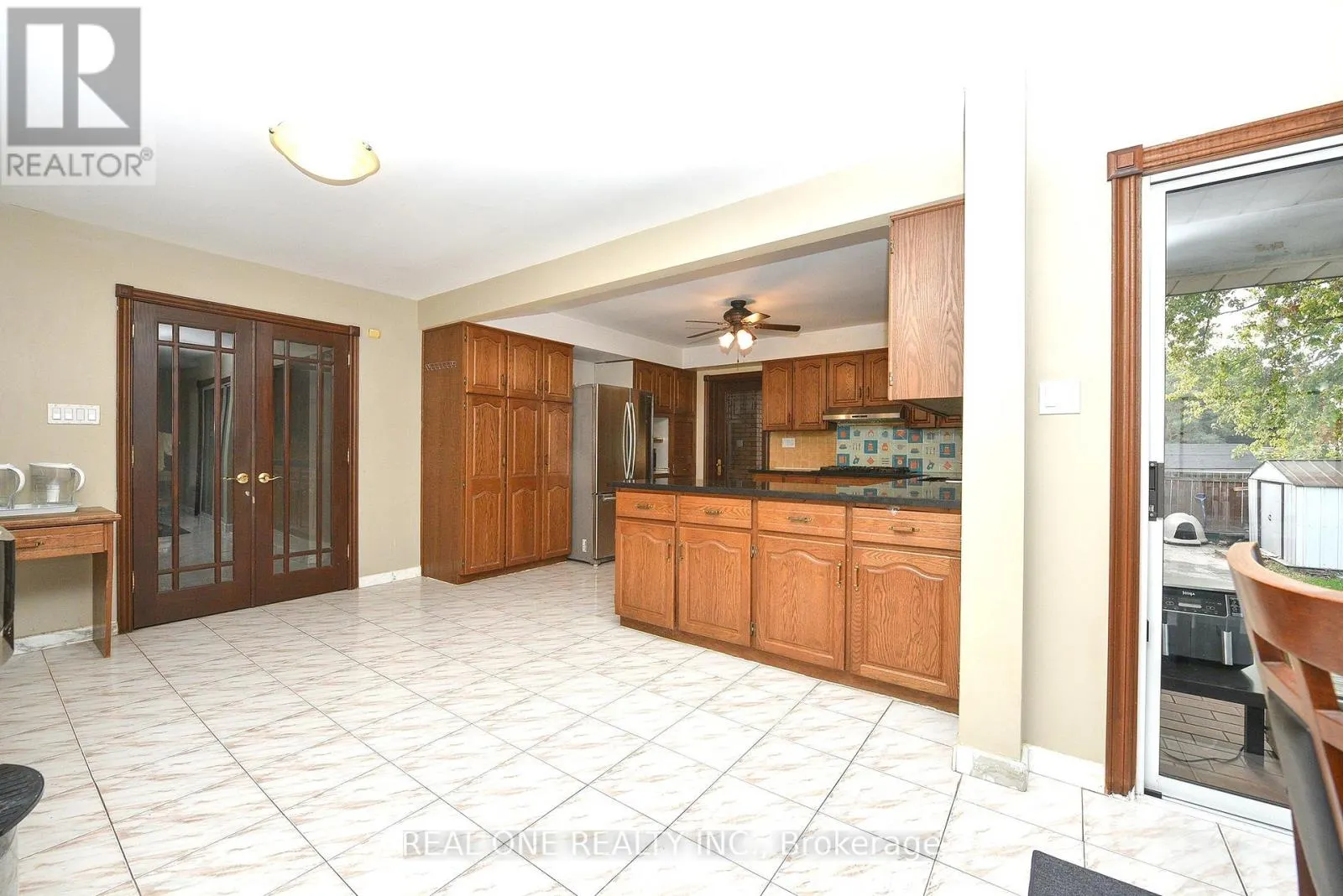 62 LEE AVENUE