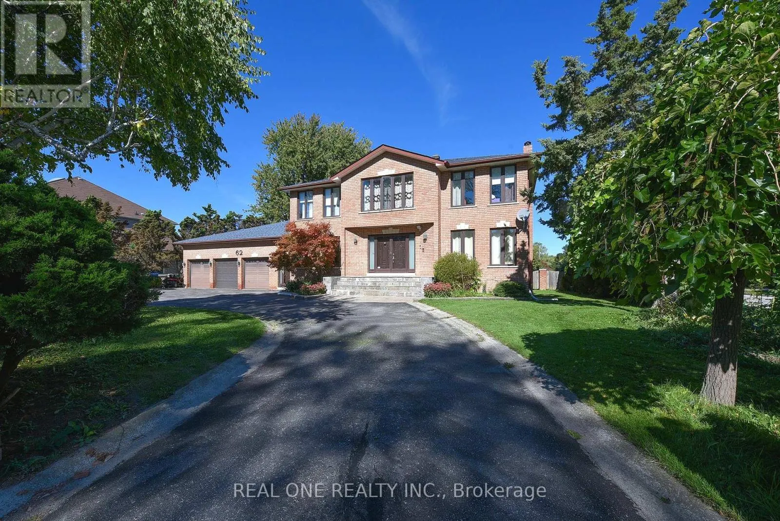 62 LEE AVENUE