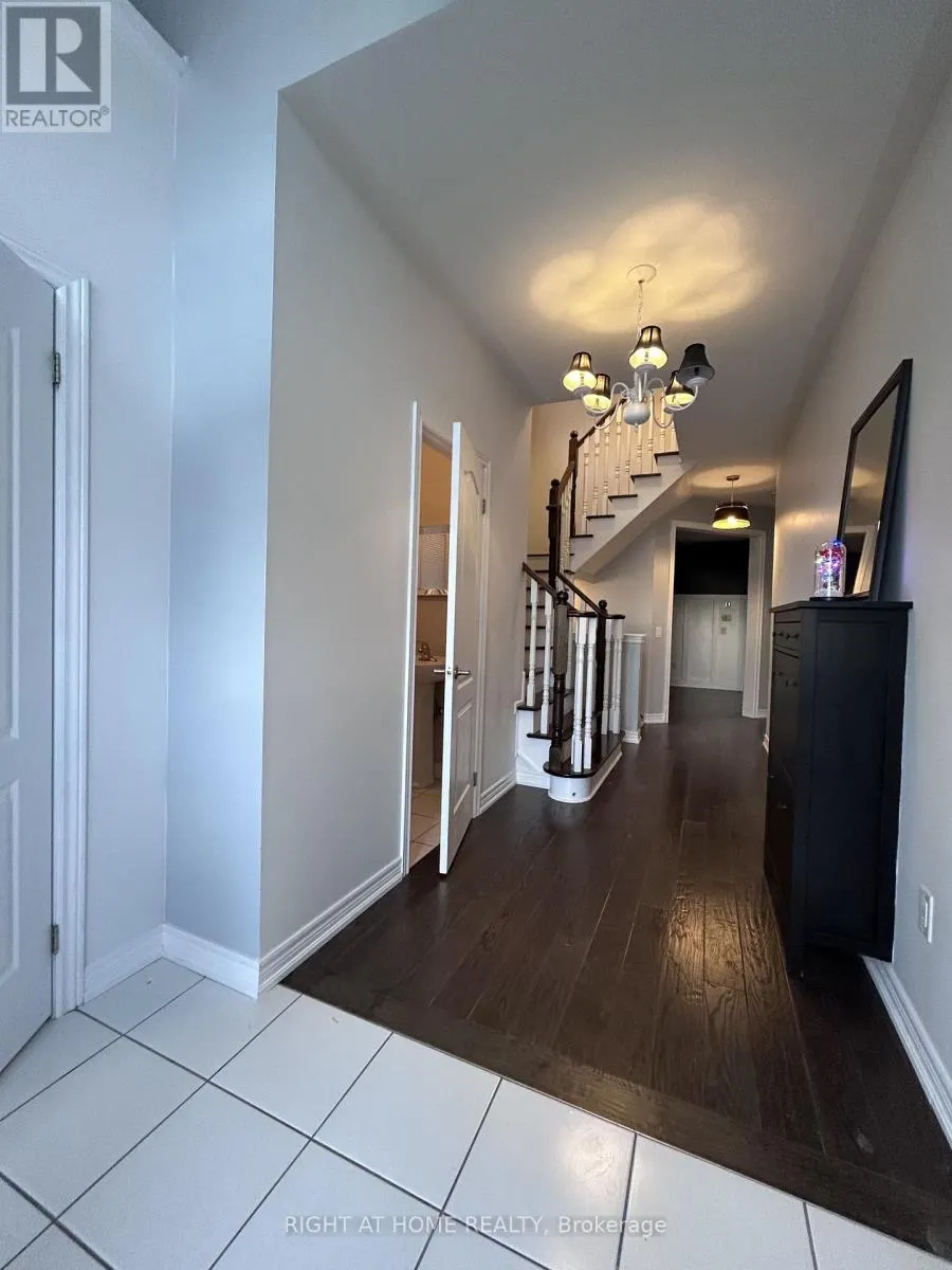 438 KWAPIS BOULEVARD