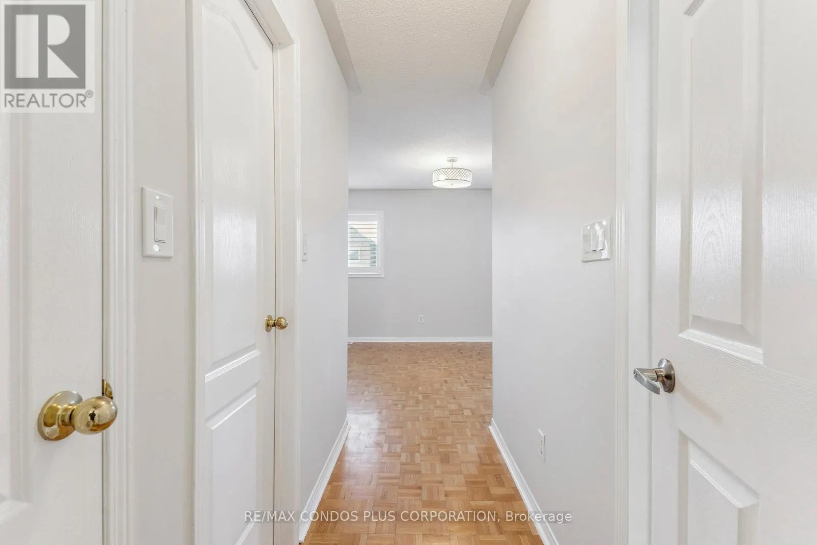 289 DEEPSPRINGS CRESCENT
