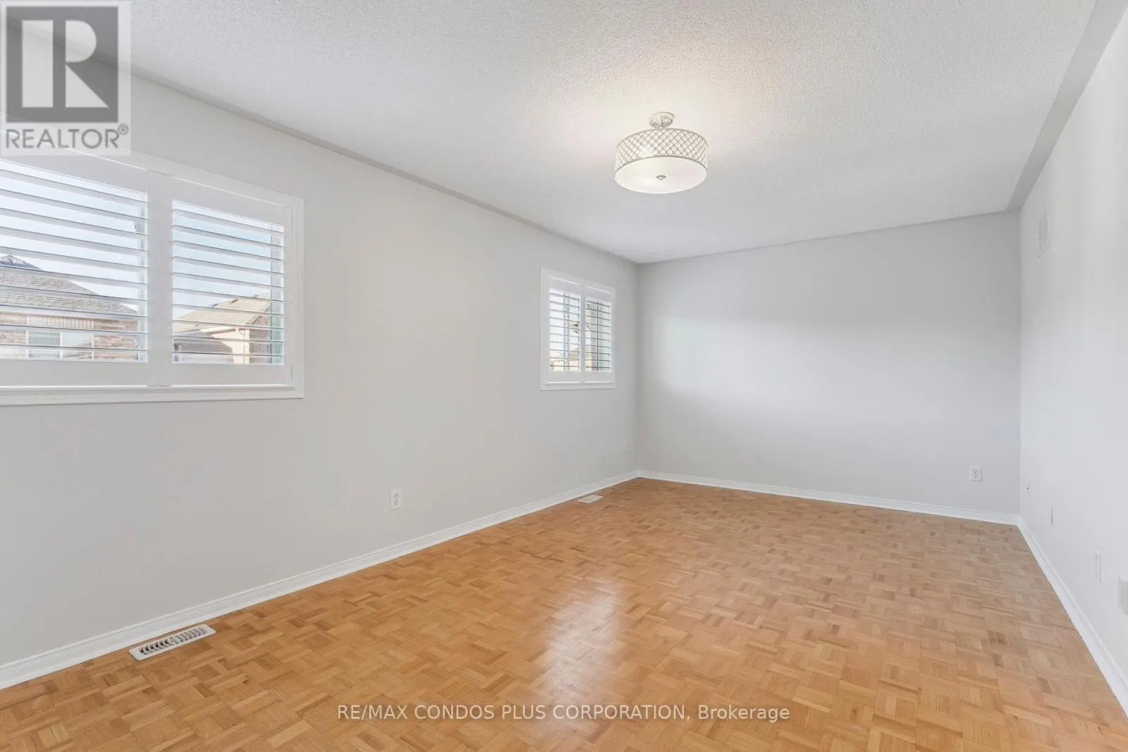 289 DEEPSPRINGS CRESCENT