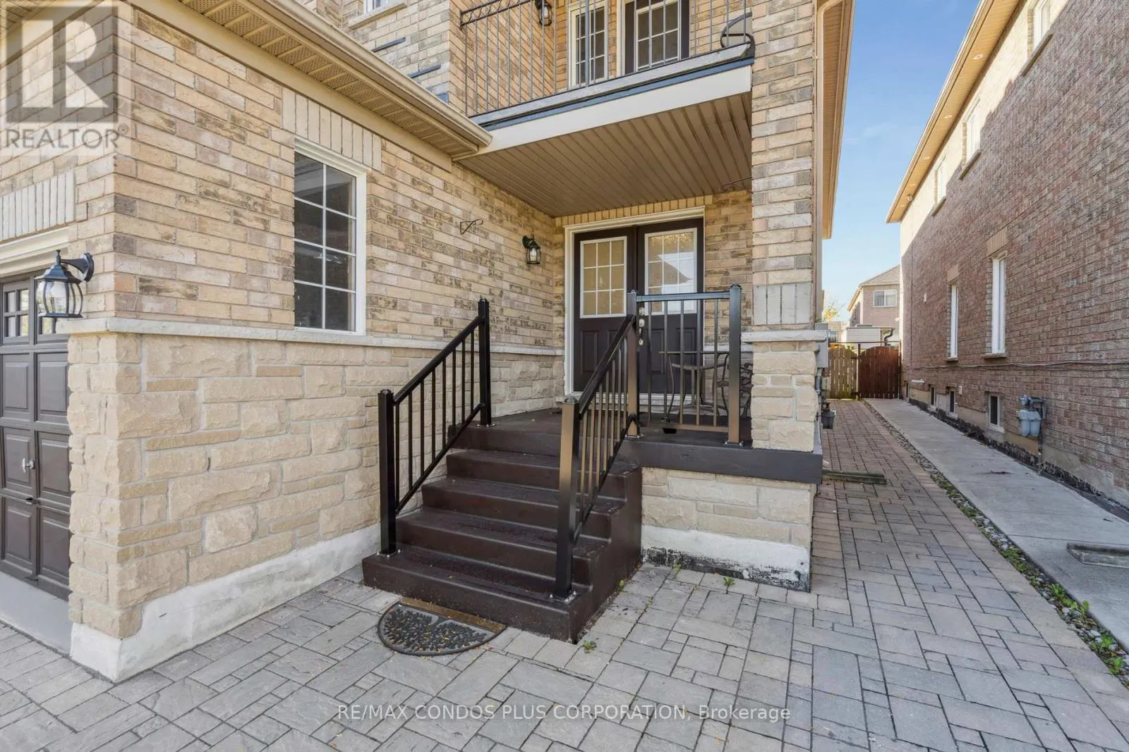 289 DEEPSPRINGS CRESCENT