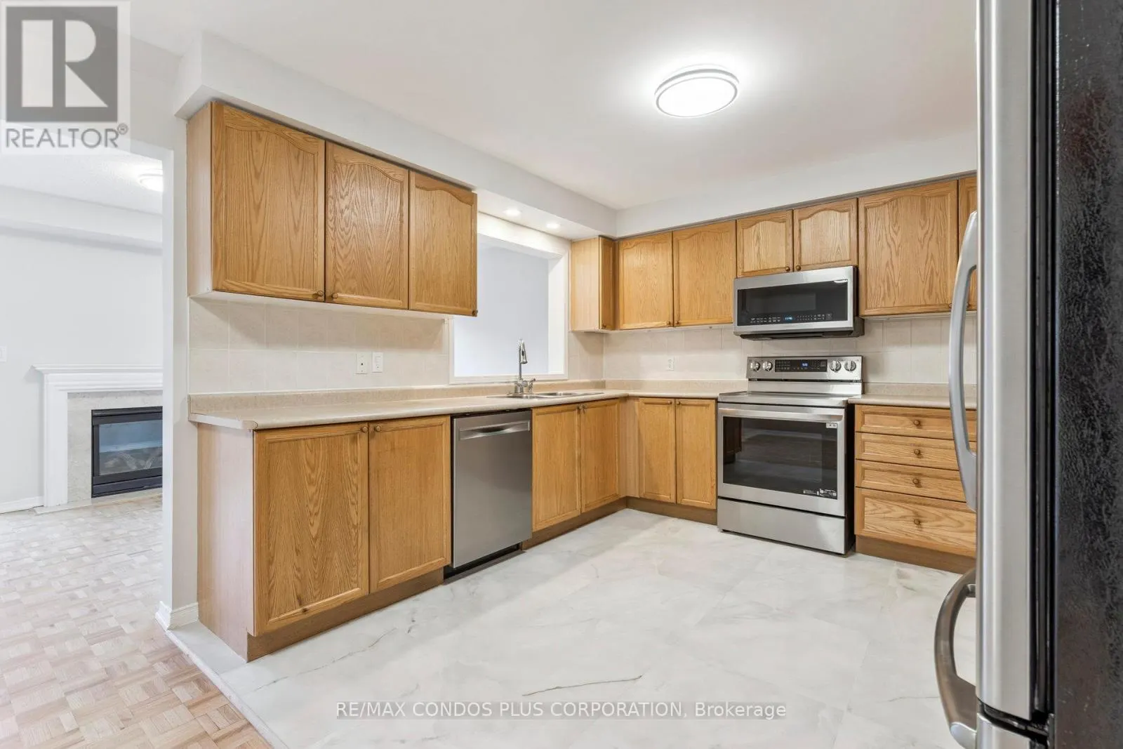 289 DEEPSPRINGS CRESCENT