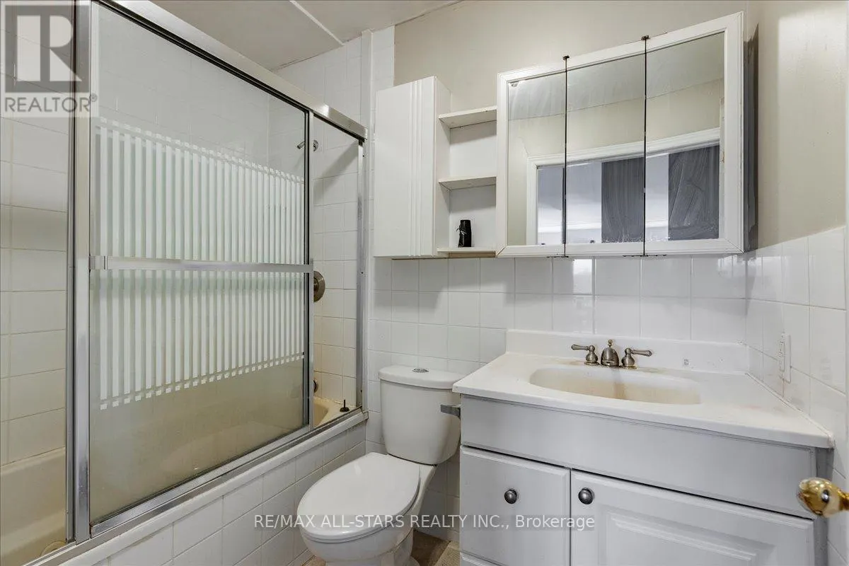 1354 METRO ROAD