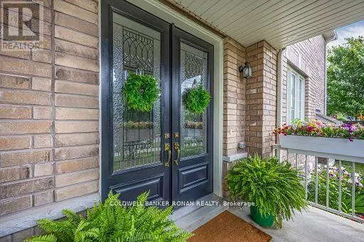 71 CAUTHERS CRESCENT