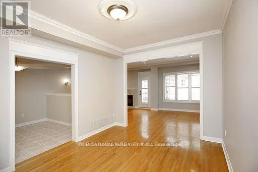 27 - 255 SHAFTSBURY AVENUE