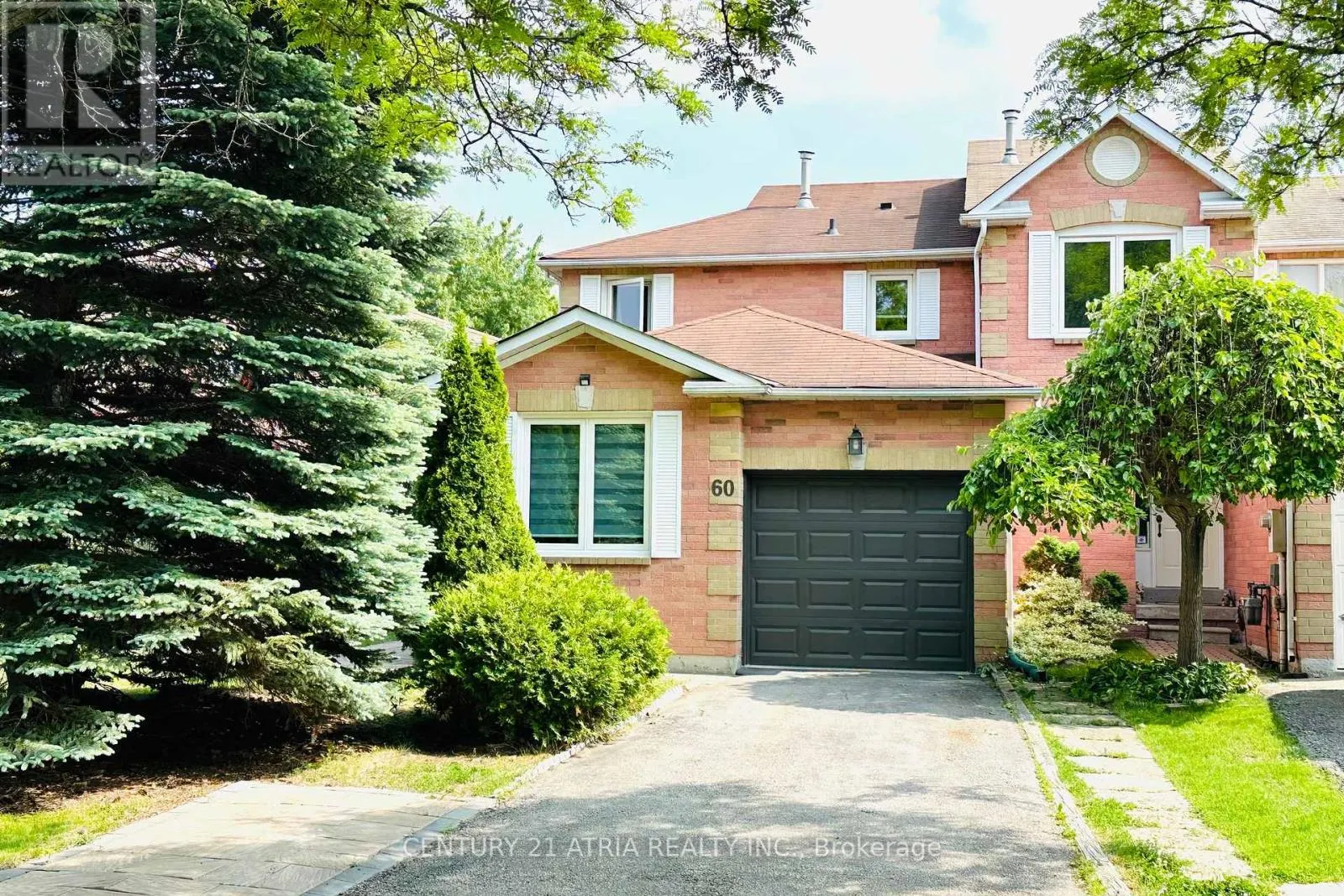 60 STEEPLEVIEW CRESCENT