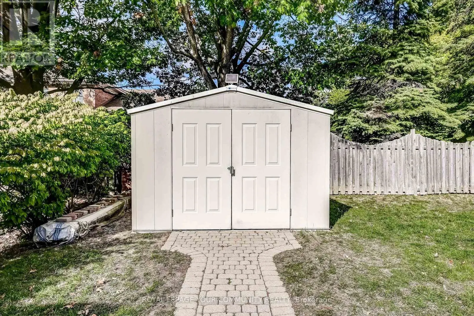 2 ROUGECREST DRIVE