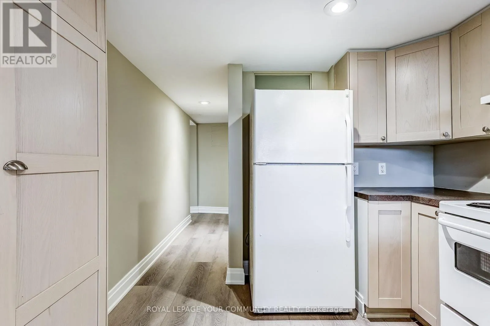 2 ROUGECREST DRIVE