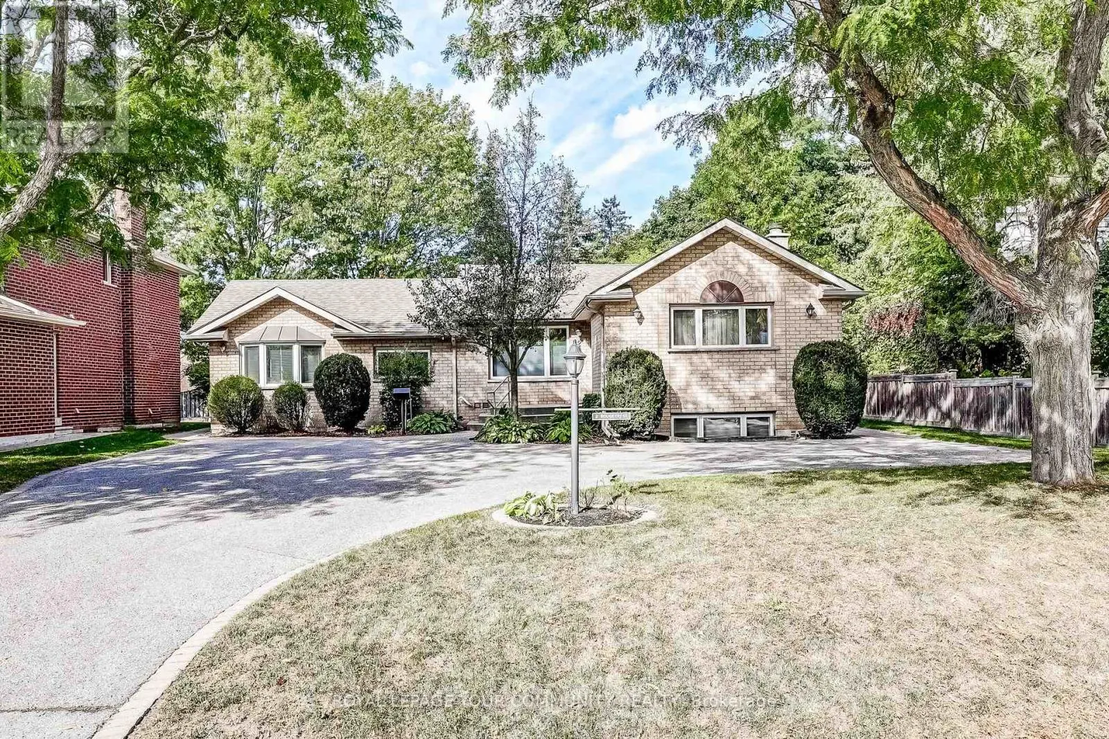 2 ROUGECREST DRIVE