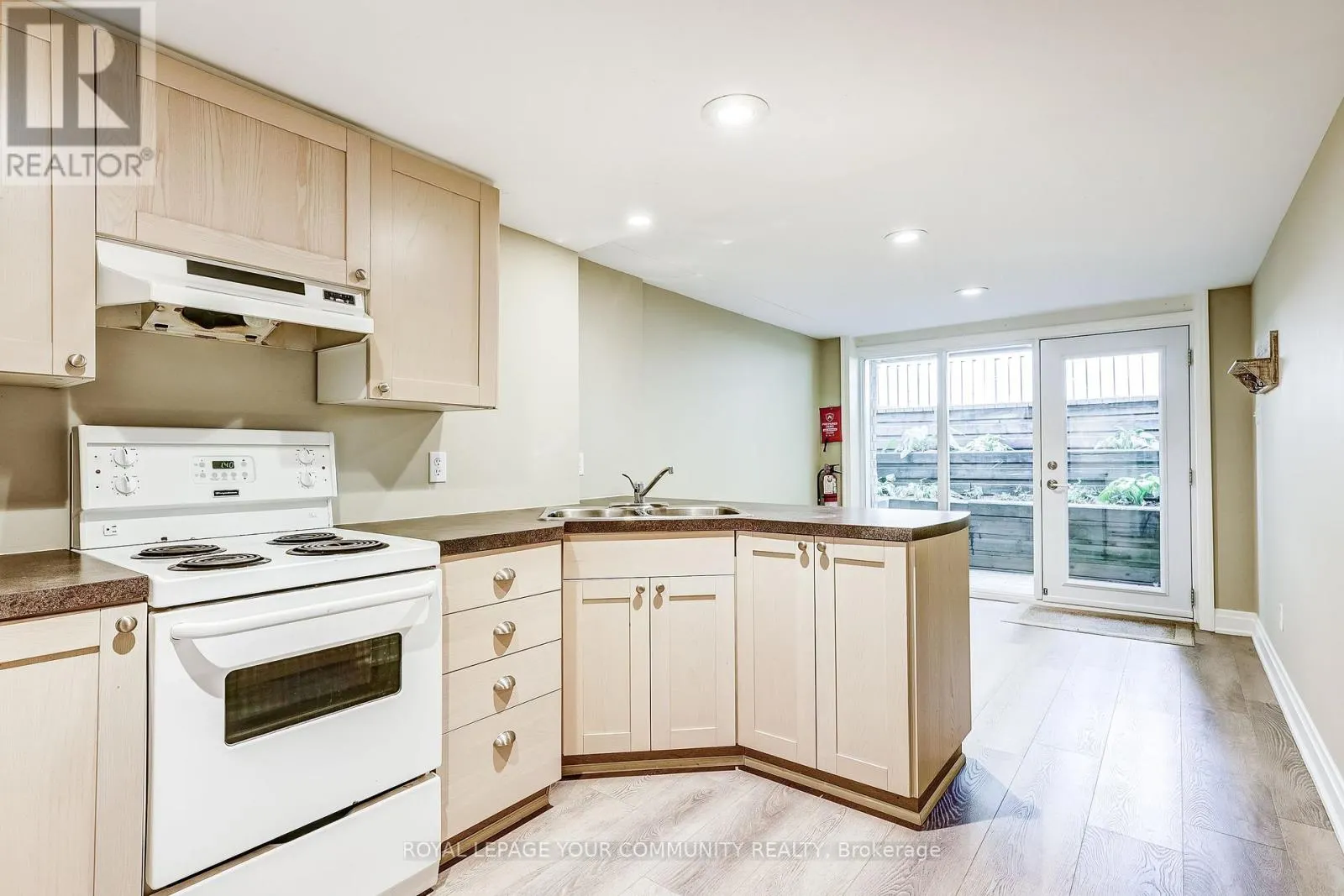 2 ROUGECREST DRIVE