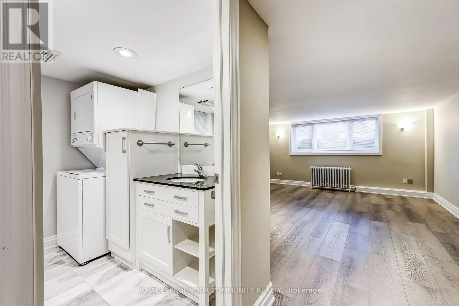 2 ROUGECREST DRIVE
