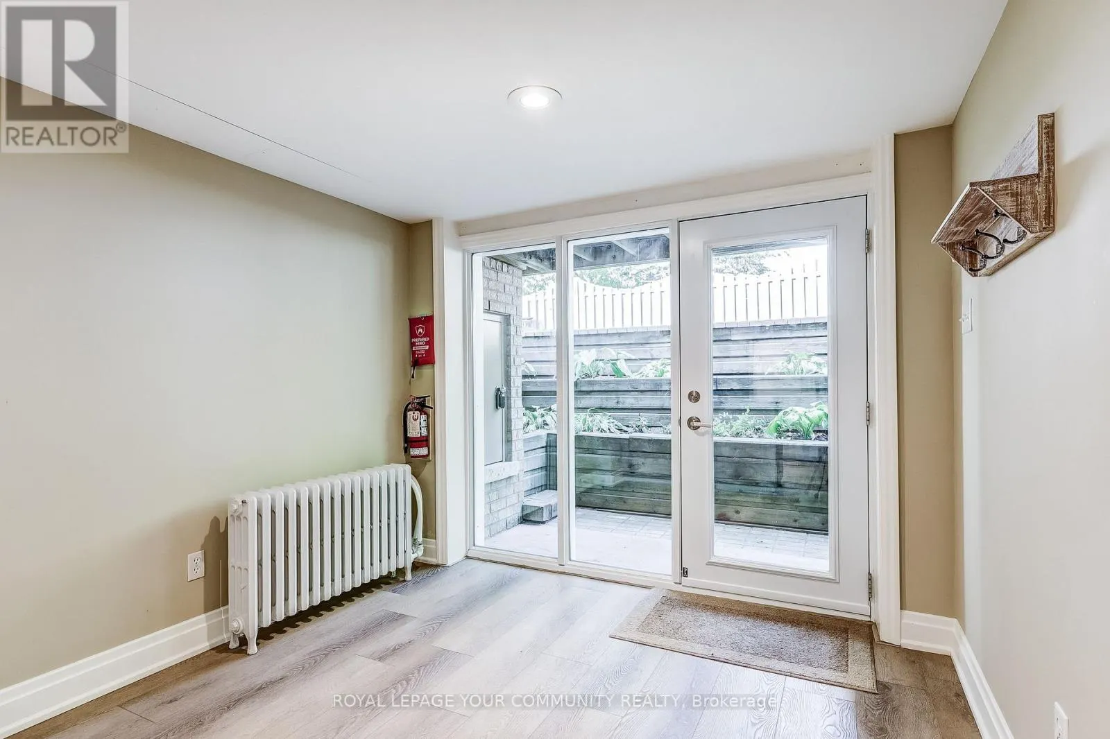 2 ROUGECREST DRIVE