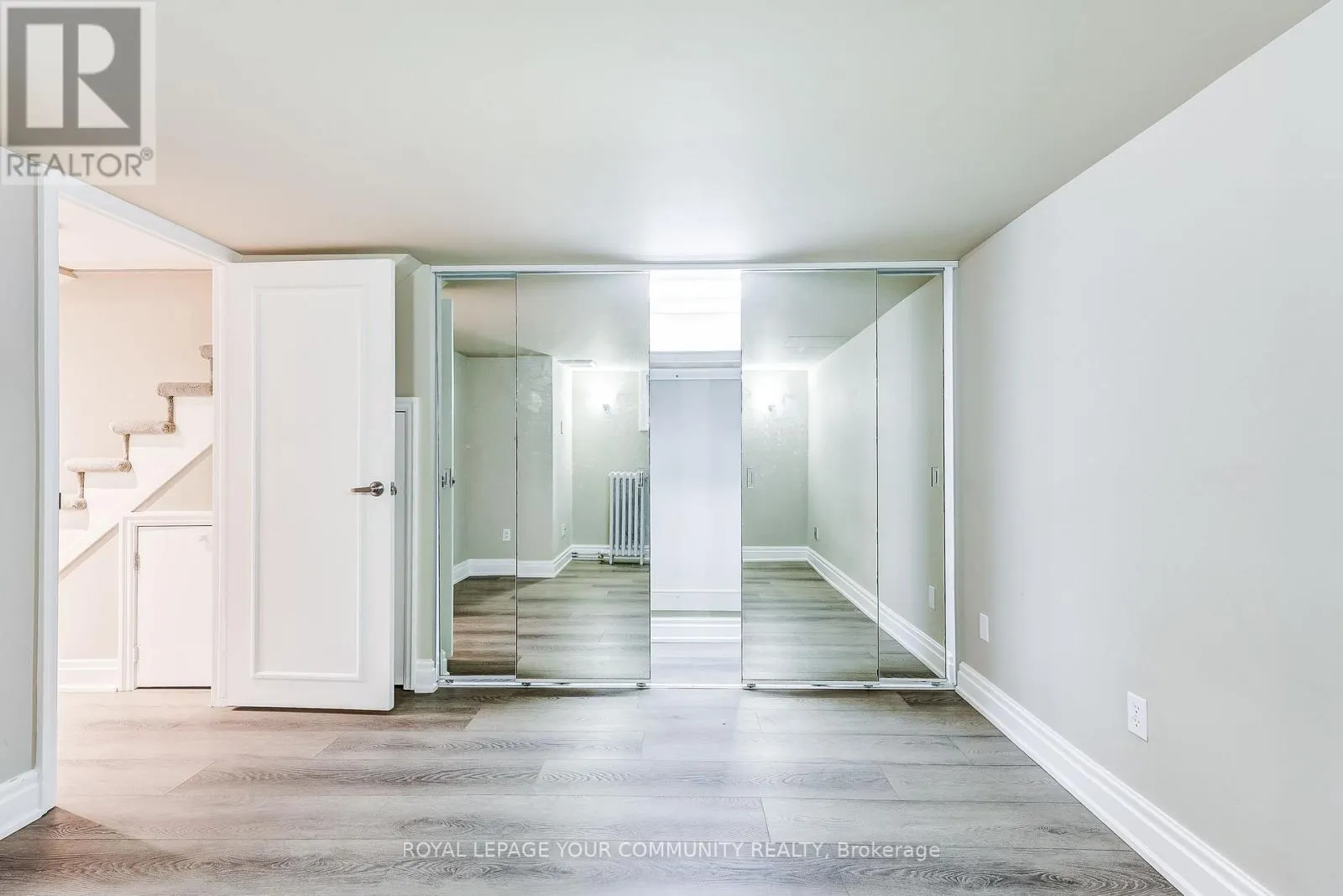 2 ROUGECREST DRIVE