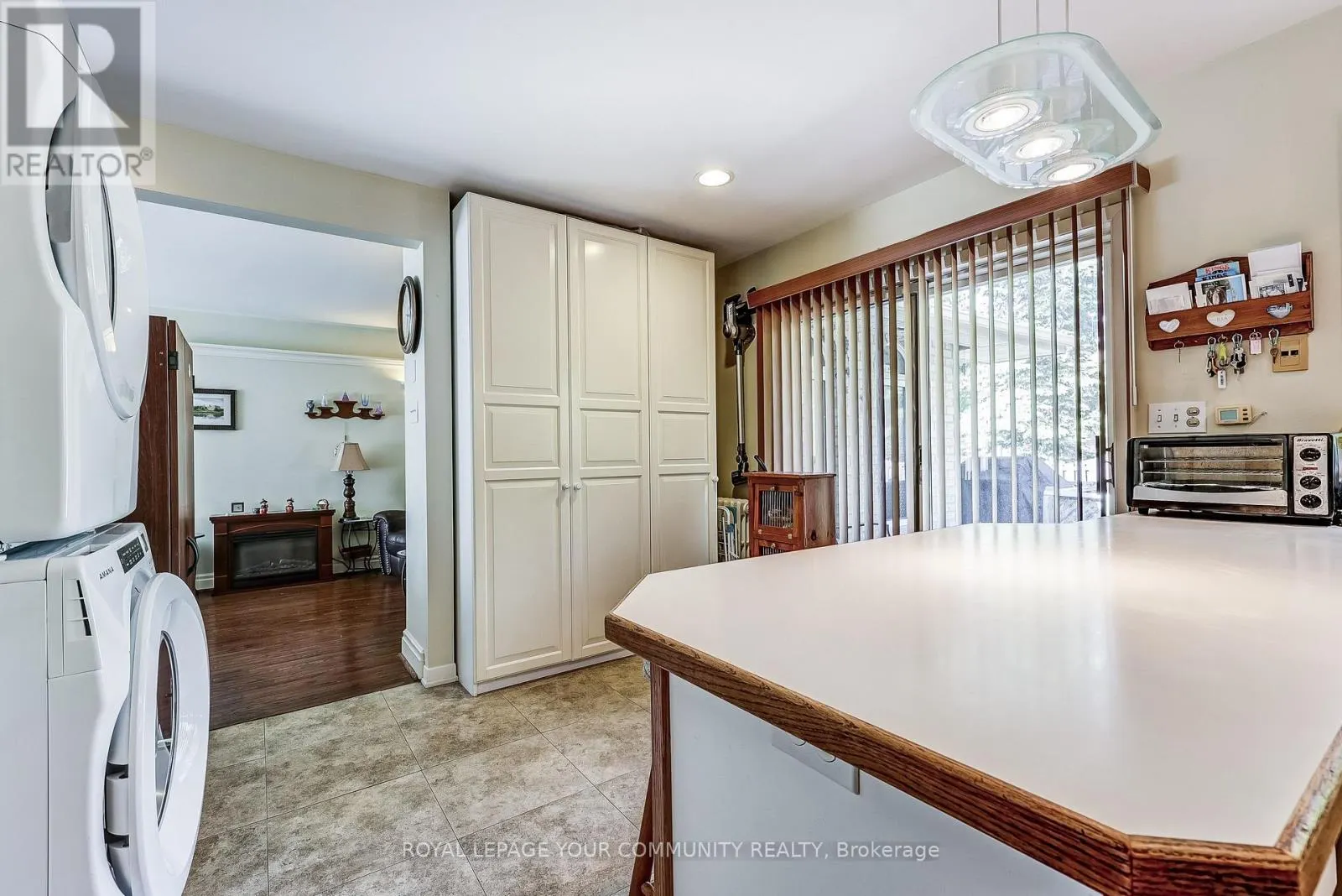 2 ROUGECREST DRIVE