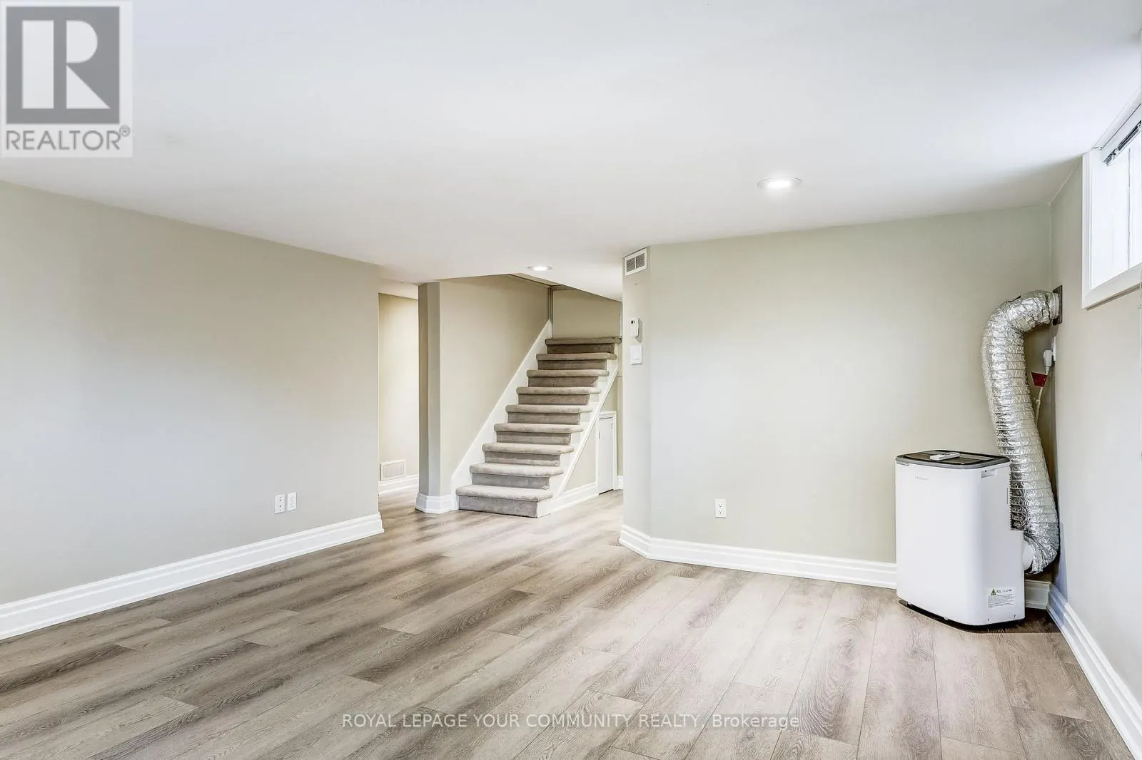 2 ROUGECREST DRIVE