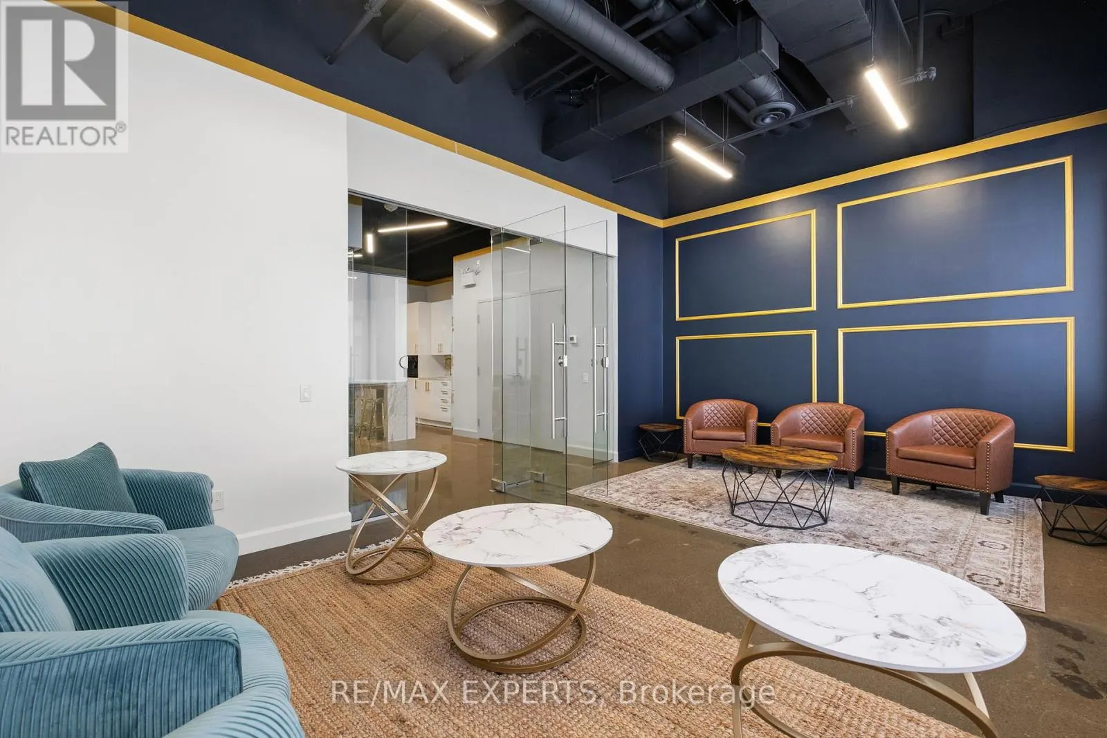 207 - 7777 WESTON ROAD