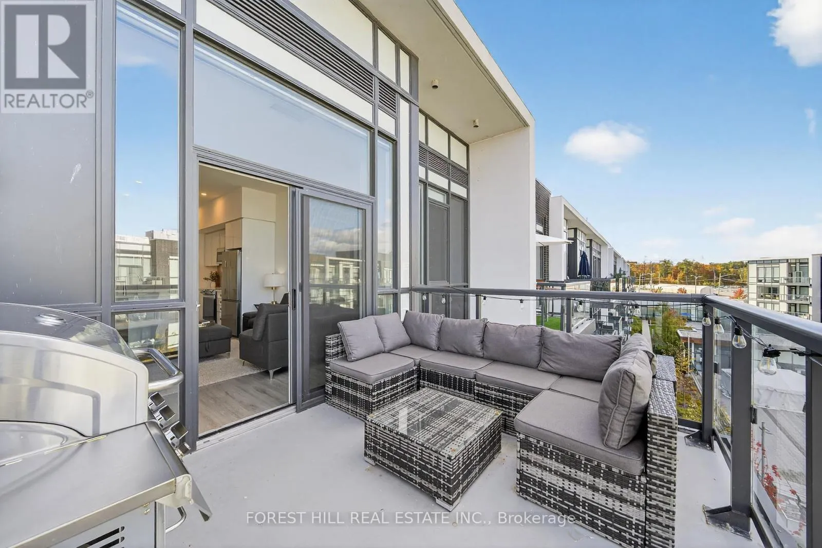 435 - 415 SEA RAY AVENUE