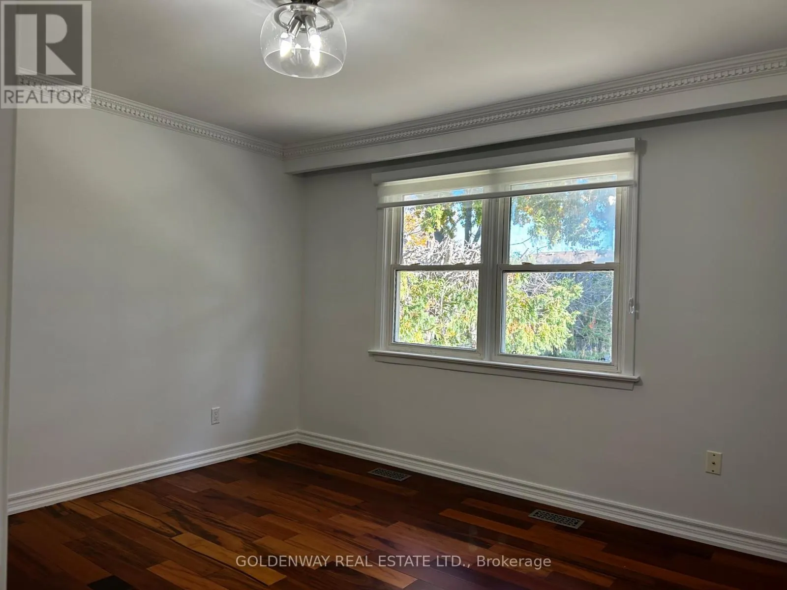 271 IREDALE ROAD