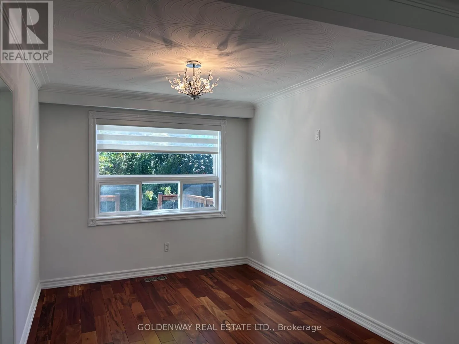 271 IREDALE ROAD