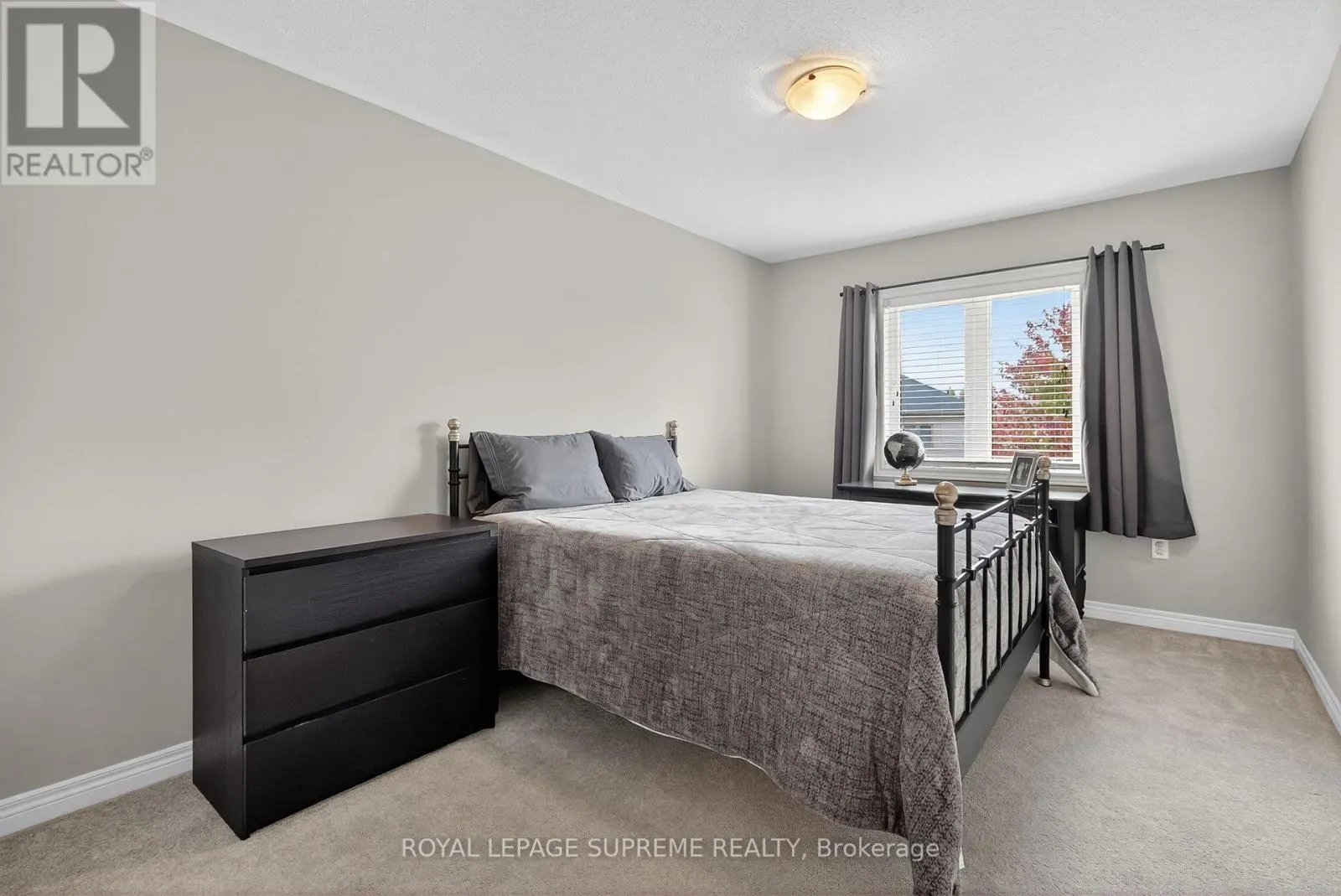 28 MANDLEY STREET
