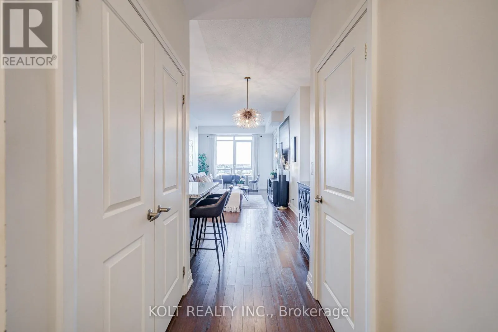 PH1013 - 24 WOODSTREAM BOULEVARD